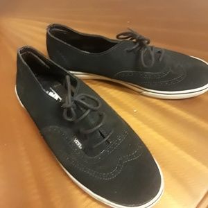 vans era wingtip suede